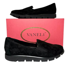 Load image into Gallery viewer, VANELi Juana Black Suede 11 N (AA)
