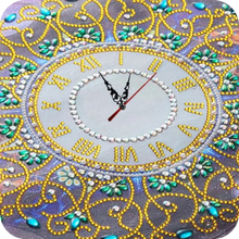 Load image into Gallery viewer, Kit Diamond Art Vintage Flower Clock Rhinestone Diamond Painting 14&quot;x14&quot;
