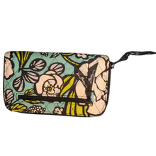 Load image into Gallery viewer, Vera Bradley Full Zip Around Wallet RETIRED PATTERN ISLAND BLOOM 8&quot;x5&quot;
