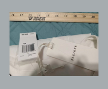 Load image into Gallery viewer, Pleione Women&#39;s White Split Neck Long Sleeve Shirt NWT Sz XL
