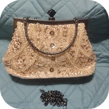 Load image into Gallery viewer, Faux Pearl &amp; Rhinestone Kiss Lock Clutch Bag Floral Handle Metal Chain Crossbody
